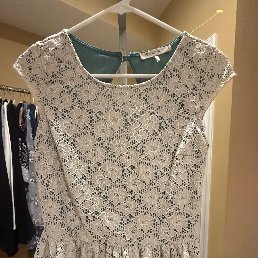 Comme Toi Teal with Lace Overlay Top